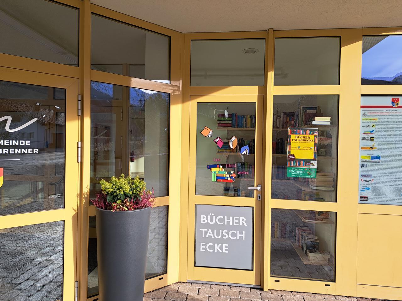 Bücherzelle Pfons